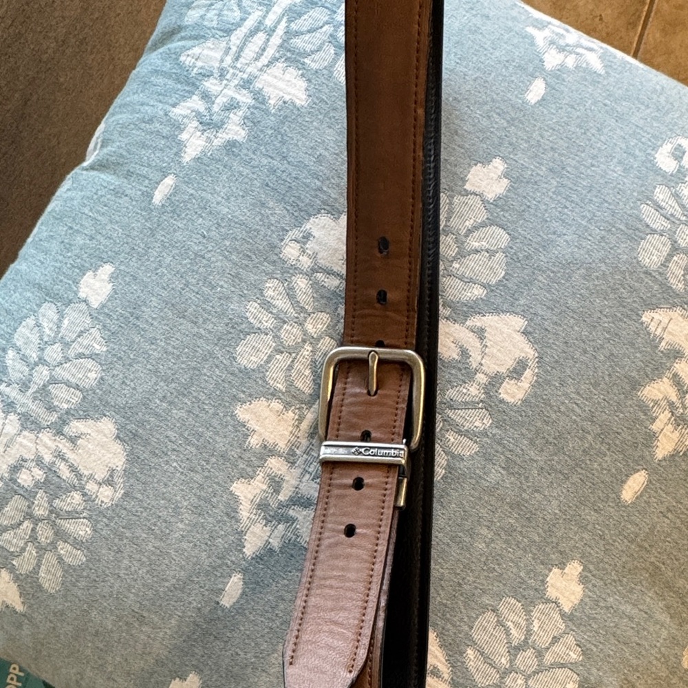 Columbia Brown Leather Belt